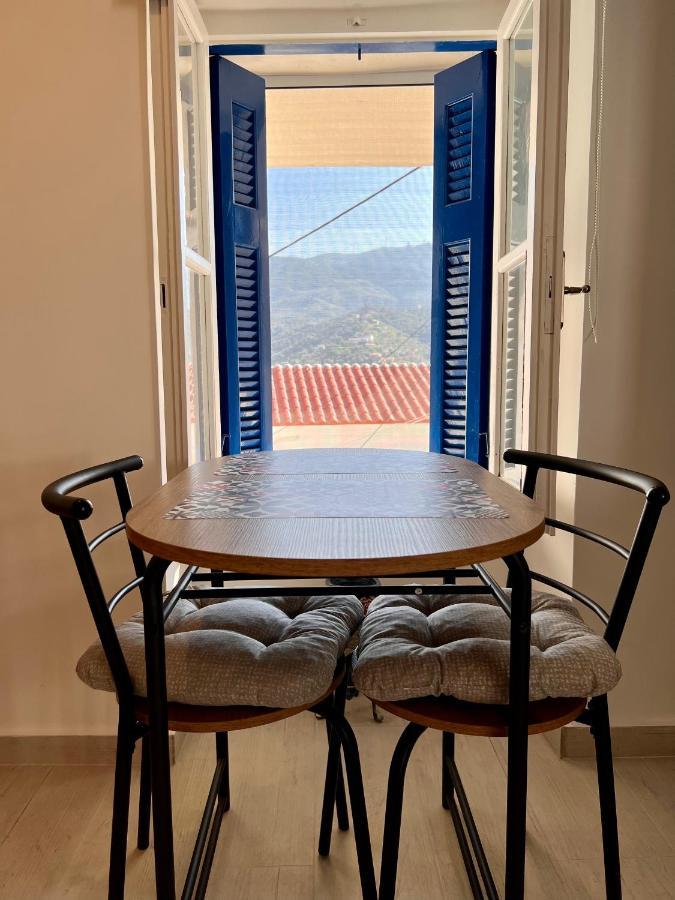 Apartamento Camara'S Gem Poros Town Exterior foto